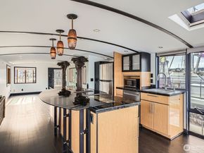 2040 Westlake Avenue N 26, Seattle WA 98109