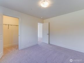 11624 42nd Avenue S, Tukwila WA 98168