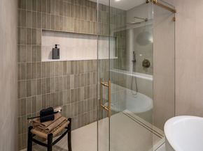 17006 174th Avenue NE, Woodinville WA 98072