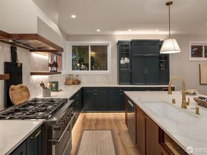 17006 174th Avenue NE, Woodinville WA 98072