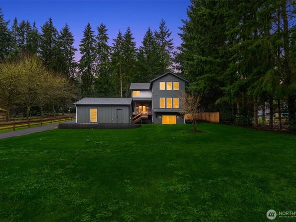 17006 174th Avenue NE, Woodinville WA 98072