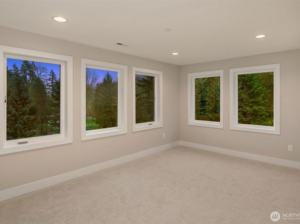 17006 174th Avenue NE, Woodinville WA 98072