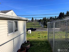 10049 8th Avenue SW, Seattle WA 98146