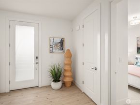 10814 (HS 65) 120TH Lane NE E, Kirkland WA 98033