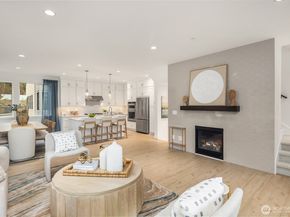 10814 (HS 65) 120TH Lane NE E, Kirkland WA 98033