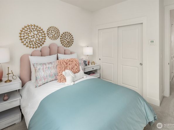 10814 (HS 65) 120TH Lane NE E, Kirkland WA 98033