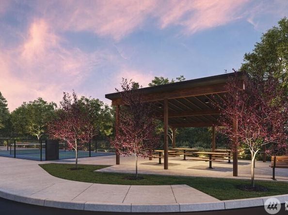 10814 (HS 65) 120TH Lane NE E, Kirkland WA 98033