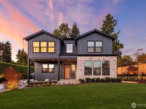 638 11th Avenue, Kirkland WA 98033