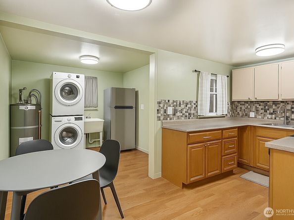 3906 S Morgan Street, Seattle WA 98118