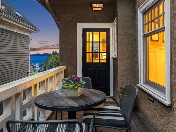 1229 9th Avenue W, Seattle WA 98119