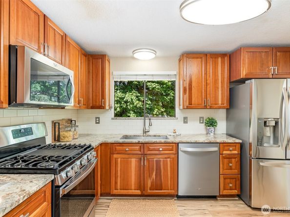 18222 19th Drive SE, Bothell WA 98012