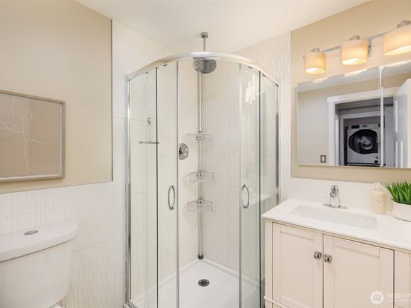 18222 19th Drive SE, Bothell WA 98012