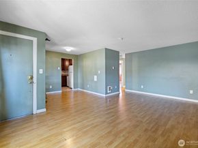 3425 S 176th Street 144, SeaTac WA 98188