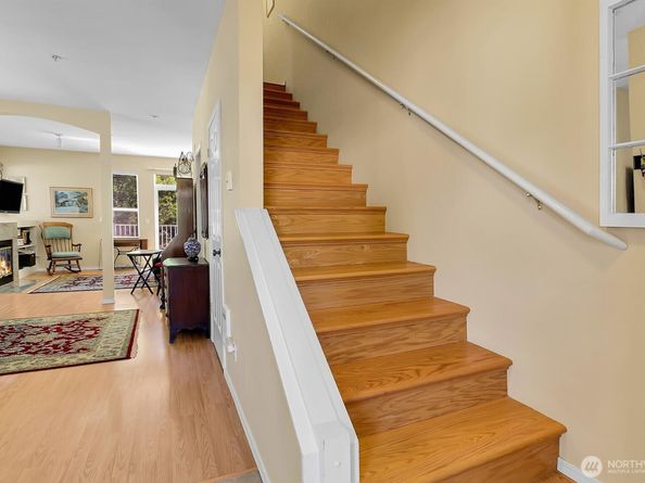 14902 29th Avenue W F101, Lynnwood WA 98087
