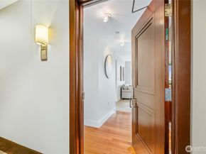 650 Bellevue Way NE 2505, Bellevue WA 98004