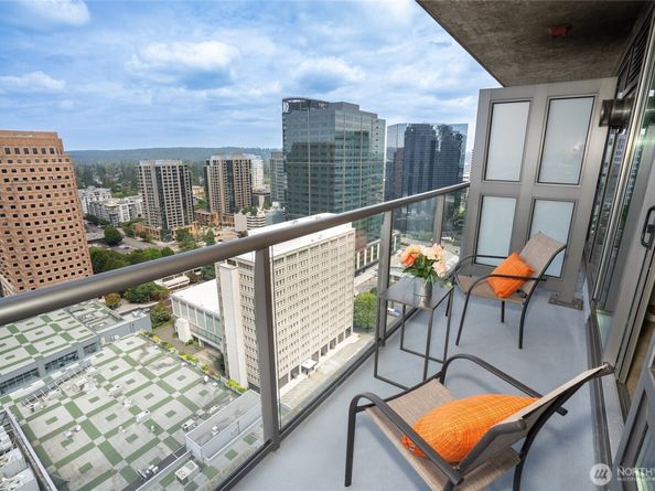 650 Bellevue Way NE 2505, Bellevue WA 98004