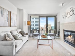 650 Bellevue Way NE 2505, Bellevue WA 98004