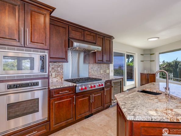 10413 66th Place W, Mukilteo WA 98275