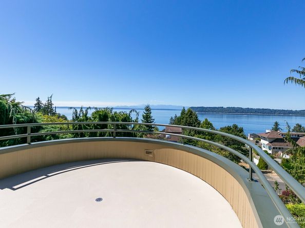 10413 66th Place W, Mukilteo WA 98275