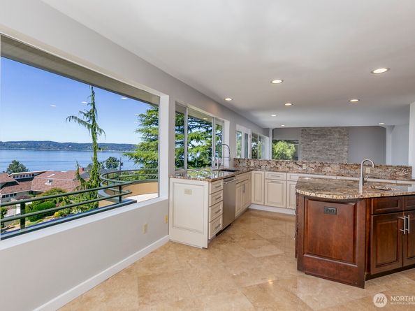 10413 66th Place W, Mukilteo WA 98275