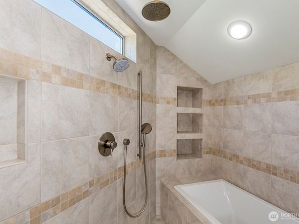 10413 66th Place W, Mukilteo WA 98275