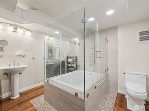 422 Center Place, Everett WA 98203