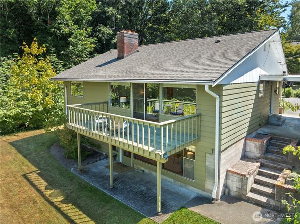 422 Center Place, Everett WA 98203