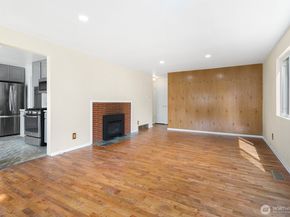 12438 9th Avenue S, Seattle WA 98168