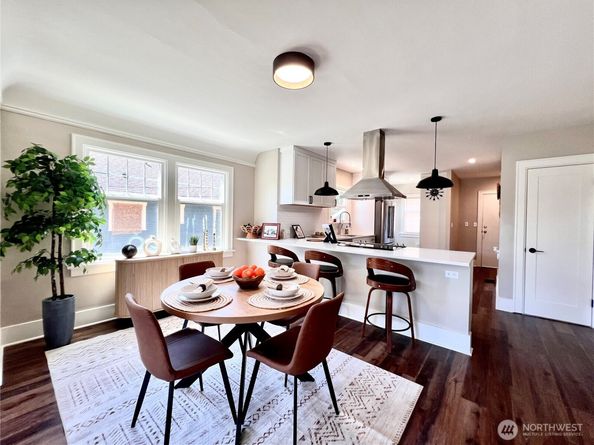 6515 22nd Ave NW, Seattle WA 98117