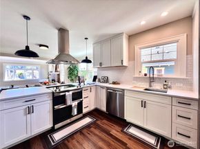 6515 22nd Ave NW, Seattle WA 98117