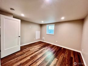 6515 22nd Ave NW, Seattle WA 98117