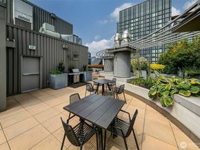 2033 2nd Avenue 1407, Seattle WA 98121