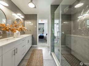 123 20th Avenue, Seattle WA 98122