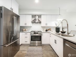 123 20th Avenue, Seattle WA 98122