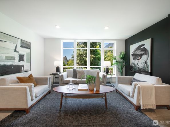 123 20th Avenue, Seattle WA 98122