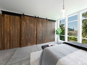 123 20th Avenue, Seattle WA 98122