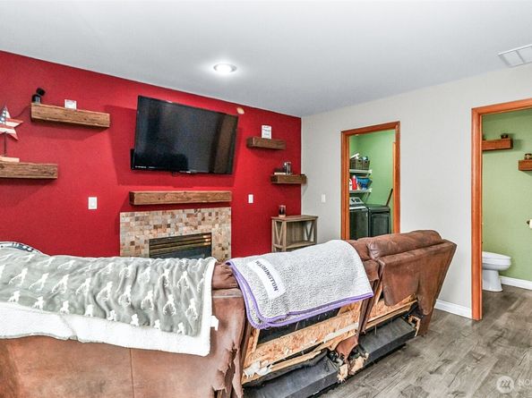 1026 Lake Crest Drive, Snohomish WA 98290