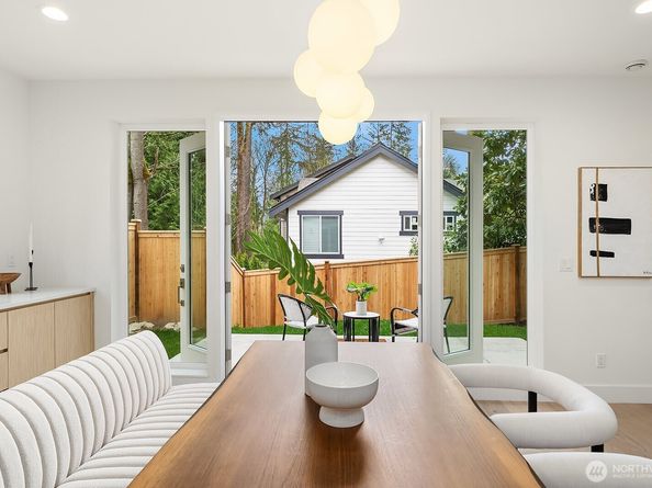 3973 162nd Place SE, Bellevue WA 98006
