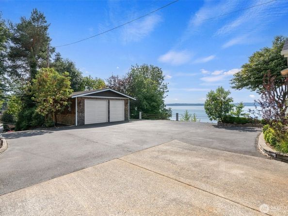 28434 5th Place S, Des Moines WA 98198