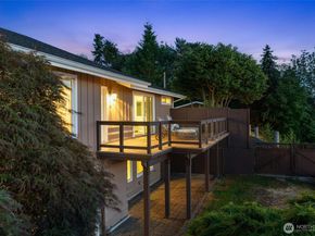 28434 5th Place S, Des Moines WA 98198