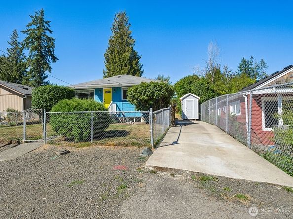 1408 West Avenue, Port Orchard WA 98366
