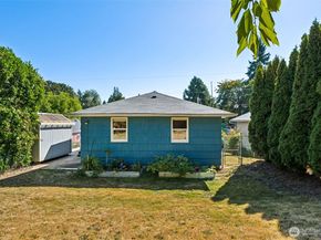 1408 West Avenue, Port Orchard WA 98366
