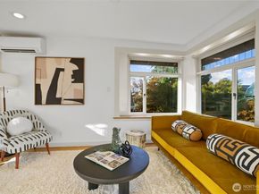 1811 4th Ave W, Seattle WA 98119