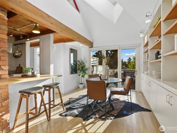 1811 4th Ave W