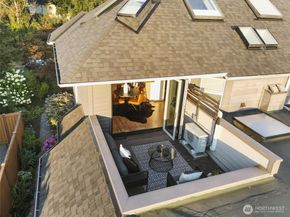 1811 4th Ave W, Seattle WA 98119