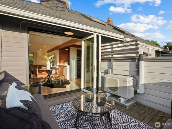1811 4th Ave W, Seattle WA 98119