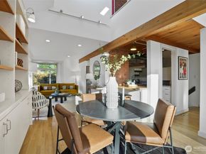 1811 4th Ave W, Seattle WA 98119