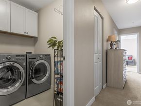 4261 213 Place SE 43, Issaquah WA 98029