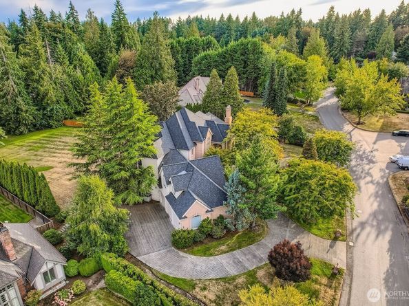 17239 NE 126th Place, Redmond WA 98052