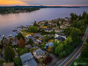 8533 NE Juanita Dr (Private Lane), Kirkland WA 98034